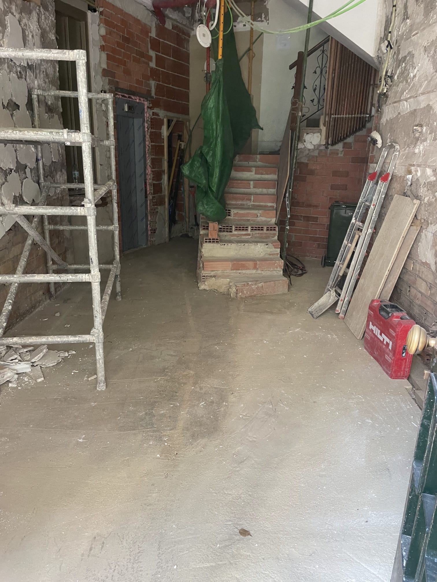 https://construccionescotan.es/wp-content/uploads/2023/12/IMG-20231214-WA0042.jpg